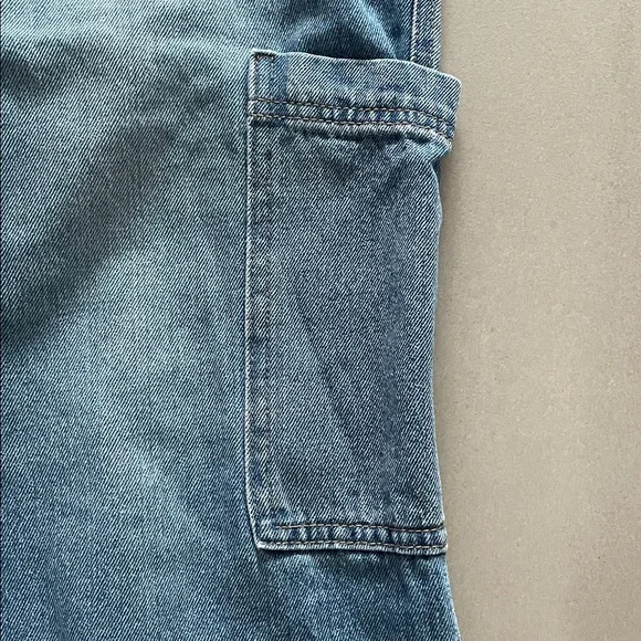 H&M  Cargo high waist wide leg jeans - Picture 10 of 16